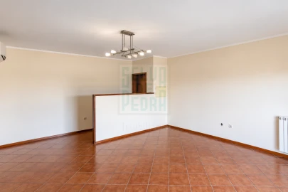 Apartamento T2 para Venda em Meixomil