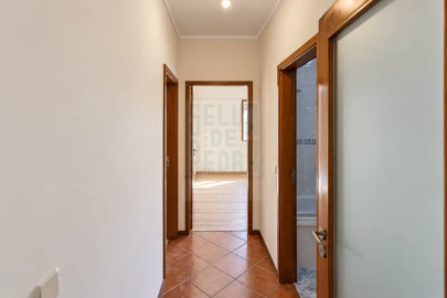 Apartamento T2 para Venda em Meixomil