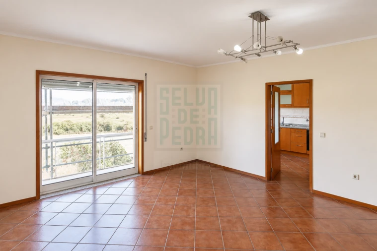 Apartamento T2 para Venda em Meixomil Foto 3