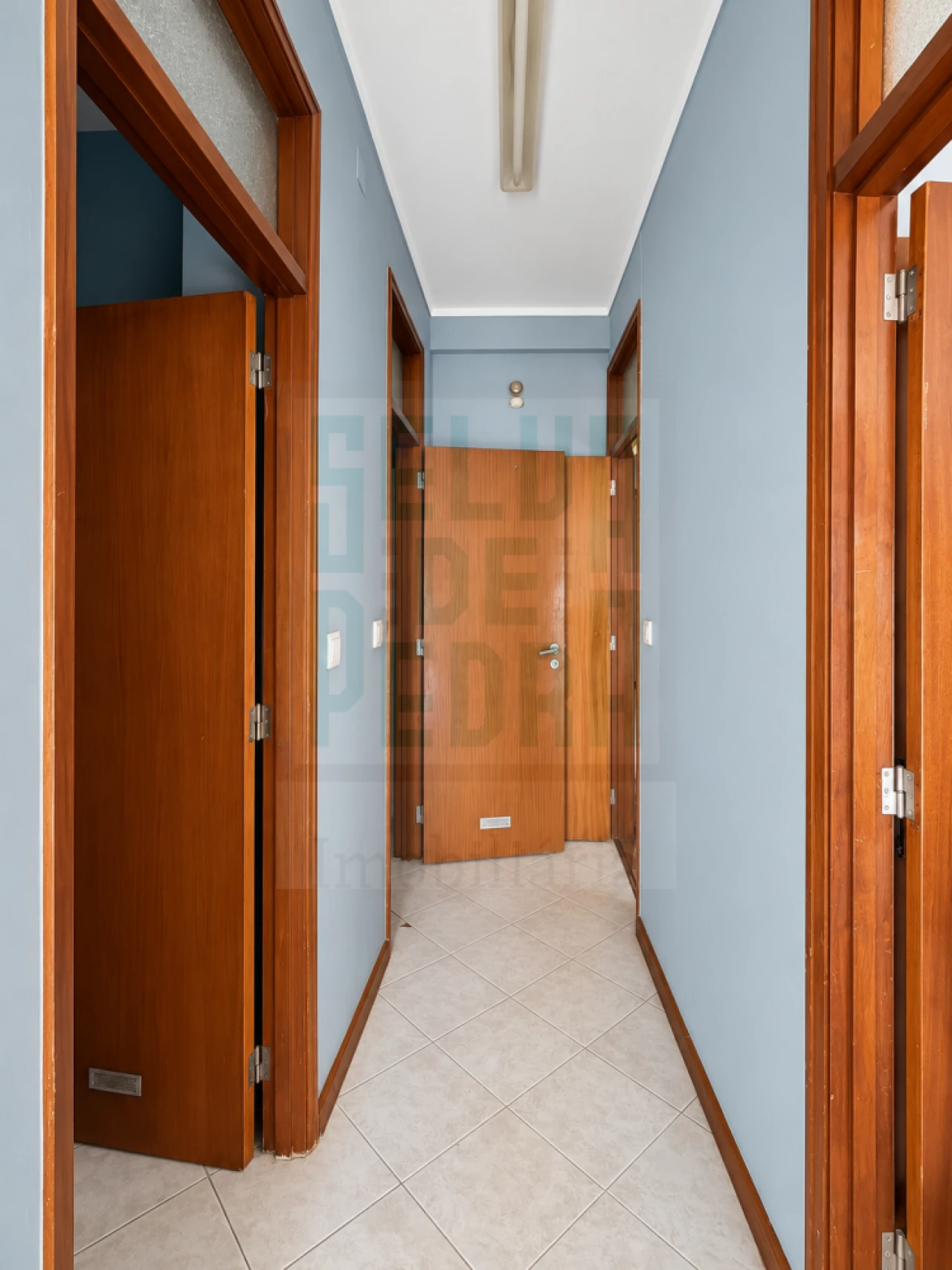 Apartamento T2 para Venda em Bonfim Foto 17