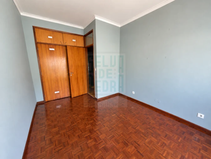 Apartamento T2 para Venda em Bonfim Foto 28