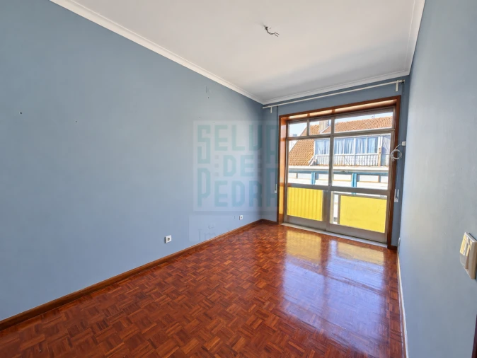 Apartamento T2 para Venda em Bonfim Foto 22