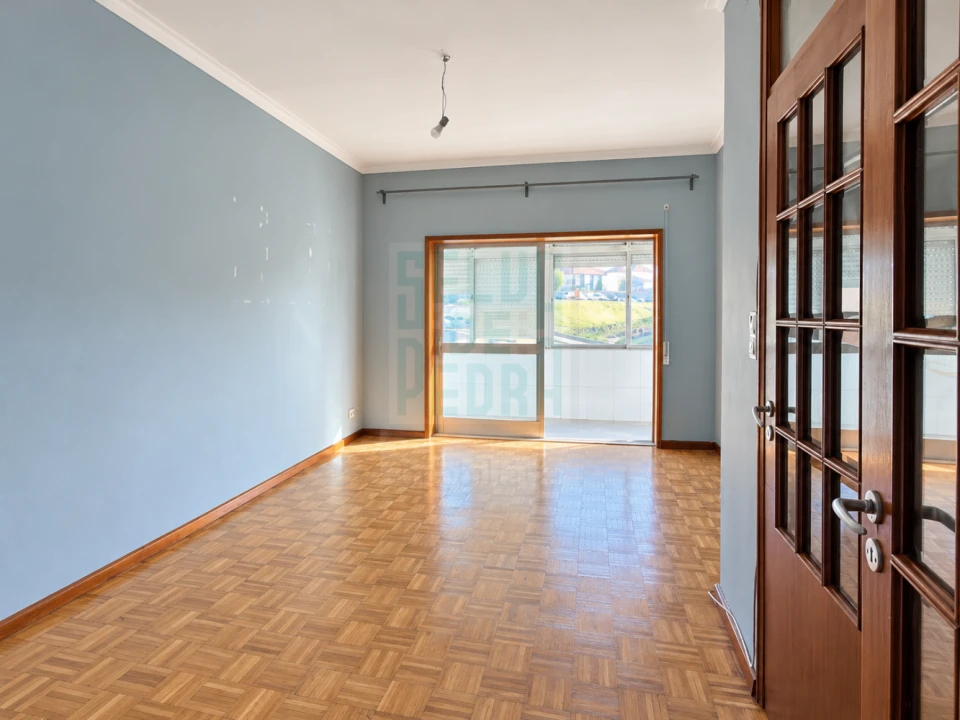 Apartamento T2 para Venda em Bonfim Foto 1
