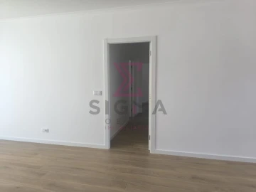 Moradia T3 para Arrendamento em Po