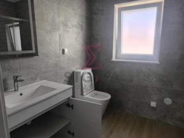 Moradia T3 para Arrendamento em Po