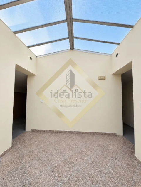Apartamento T2 para Venda em Ferreira