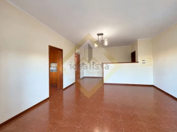 Apartamento T2 para Venda em Ferreira