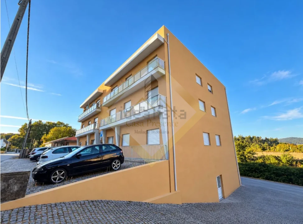 Apartamento T2 para Venda em Ferreira Foto 16