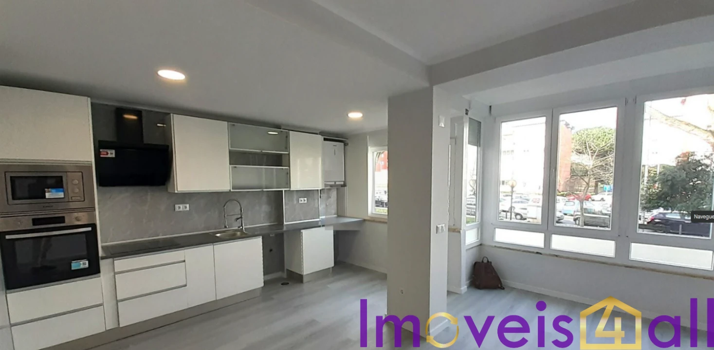 Apartamento T2 para Venda em Oeiras e São Julião da Barra, Paço de Arcos e Caxias Foto 1