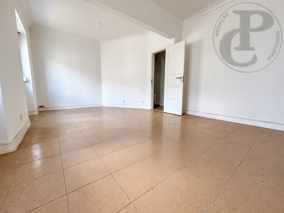 Apartamento T1 para Venda em São Vicente Foto 10