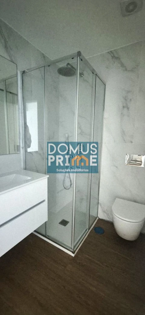 Apartamento T2 para Venda em Real, Dume e Semelhe
