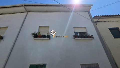 Loja para Venda em Aldeia do Bispo, Águas e Aldeia de João Pires