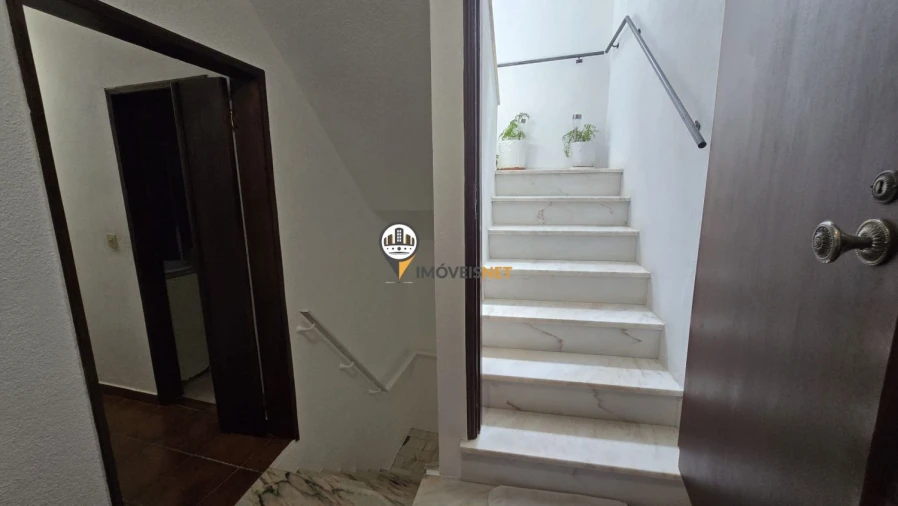 Loja para Venda em Aldeia do Bispo, Águas e Aldeia de João Pires Foto 37