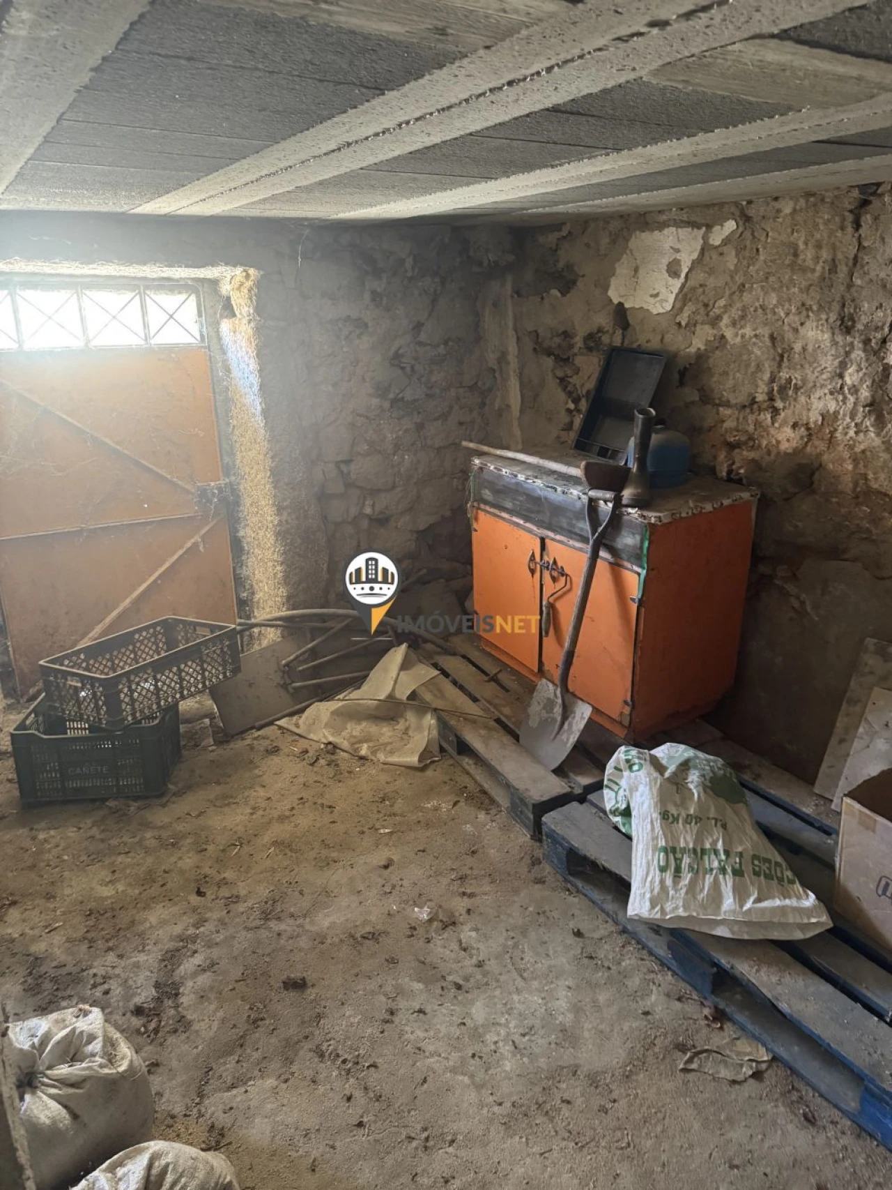 Loja para Venda em Aldeia do Bispo, Águas e Aldeia de João Pires Foto 11
