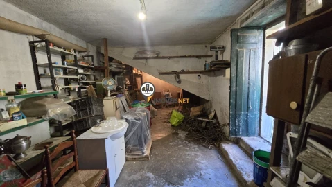 Loja para Venda em Aldeia do Bispo, Águas e Aldeia de João Pires