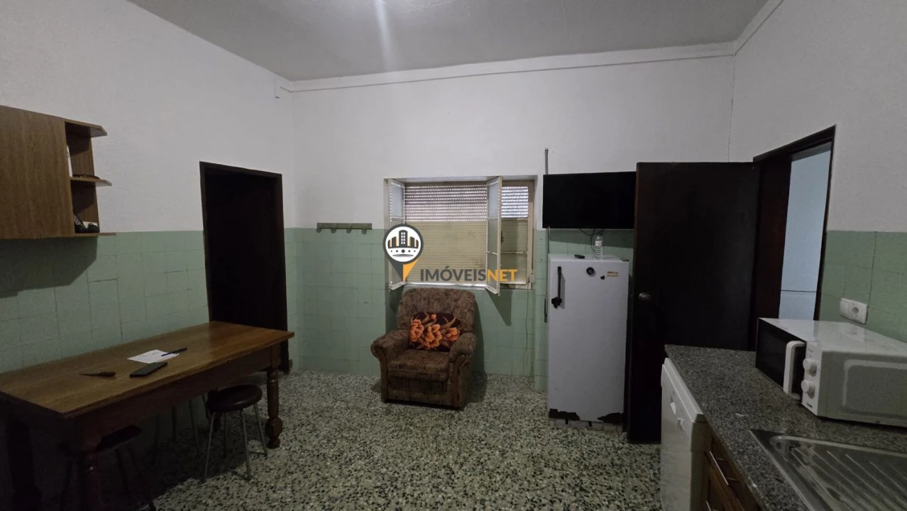 Loja para Venda em Aldeia do Bispo, Águas e Aldeia de João Pires Foto 6
