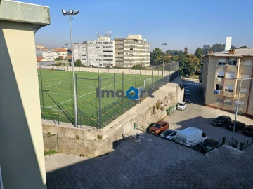 Apartamento T3 para Venda em Oliveira do Douro