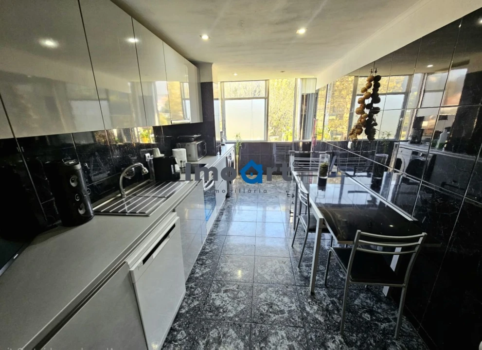 Apartamento T3 para Venda em São Felix da Marinha Foto 5