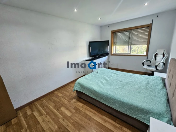 Apartamento T3 para Venda em São Felix da Marinha Foto 35