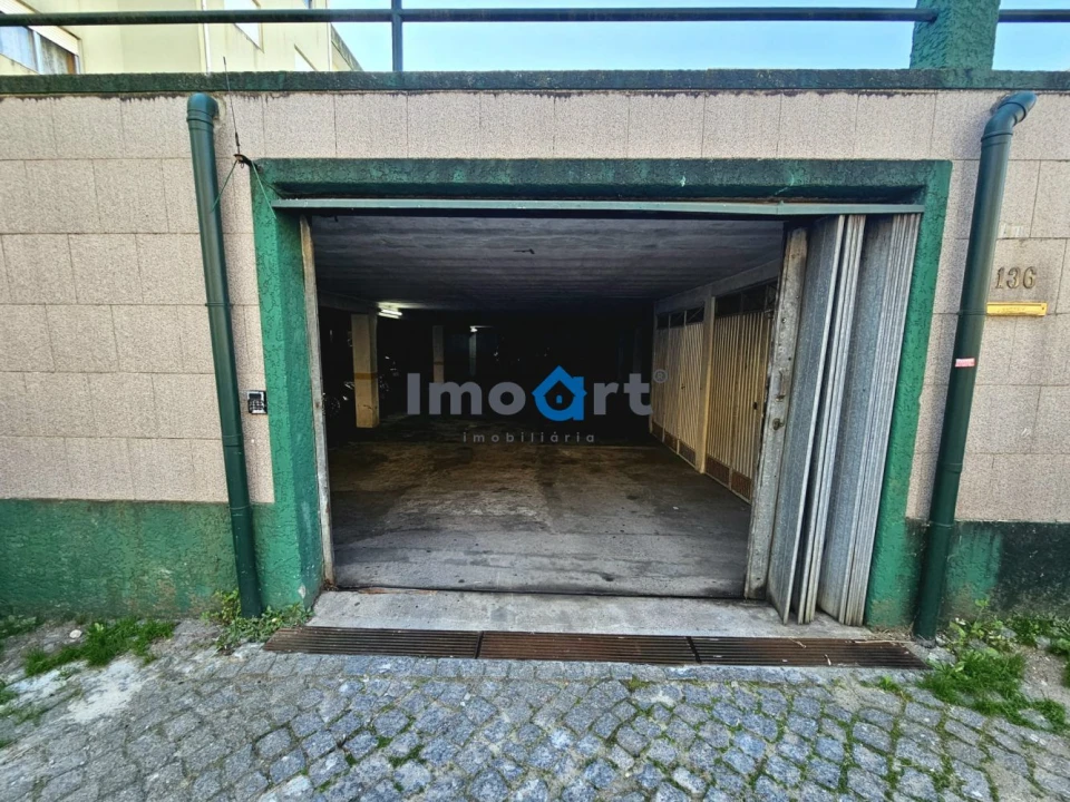 Apartamento T3 para Venda em São Felix da Marinha Foto 39