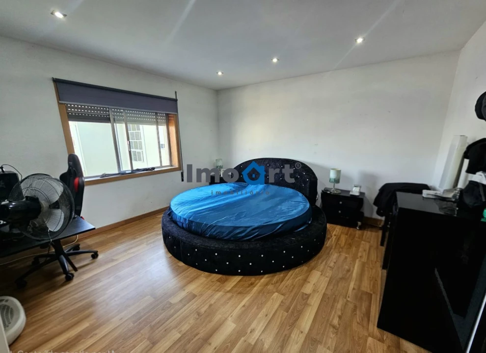 Apartamento T3 para Venda em São Felix da Marinha Foto 23