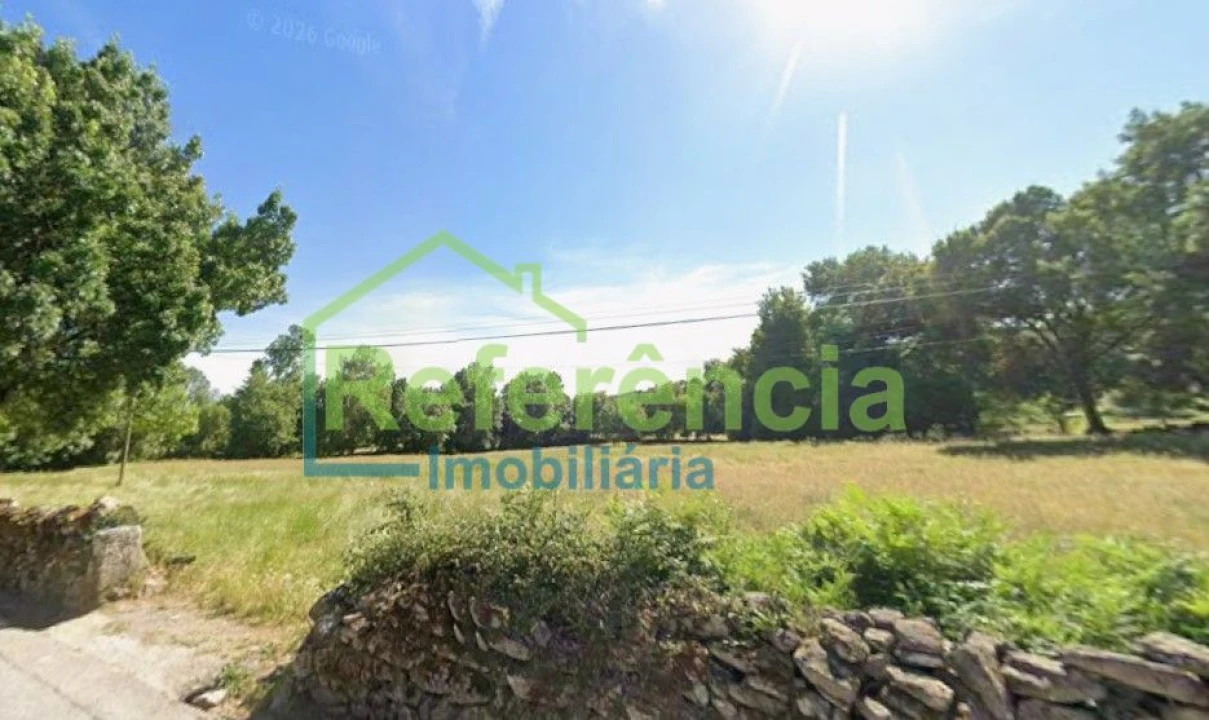 Terreno para Venda em Redondelo Foto 2