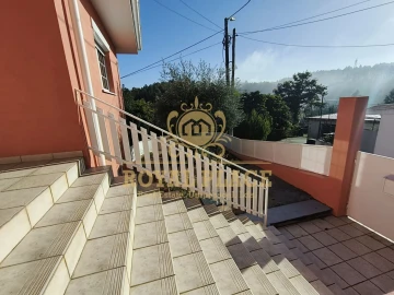 Moradia T3 para Venda em Canedo, Vale e Vila Maior