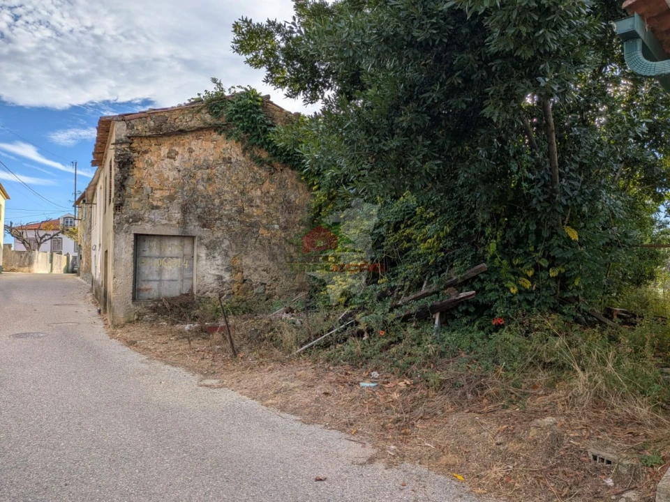 Moradia T0 para Venda em Pedrogão Grande Foto 1