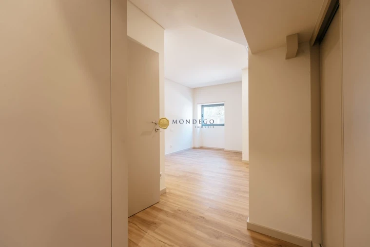 Apartamento T3 para Venda em Espinho Foto 11