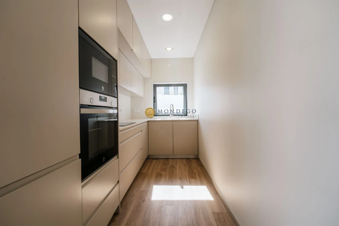 Apartamento T3 para Venda em Espinho Foto 25