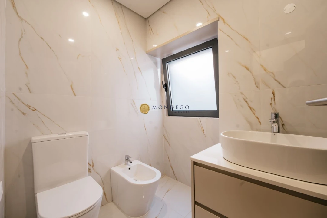 Apartamento T3 para Venda em Espinho Foto 12