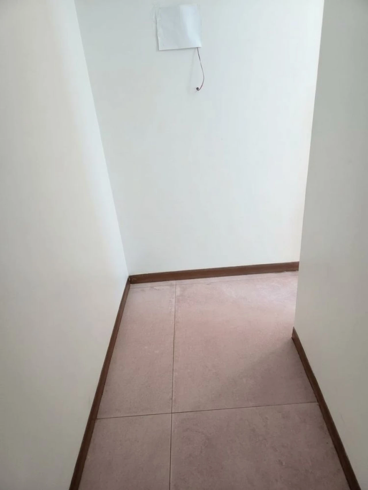 Loja para Arrendamento em Areeiro Foto 6