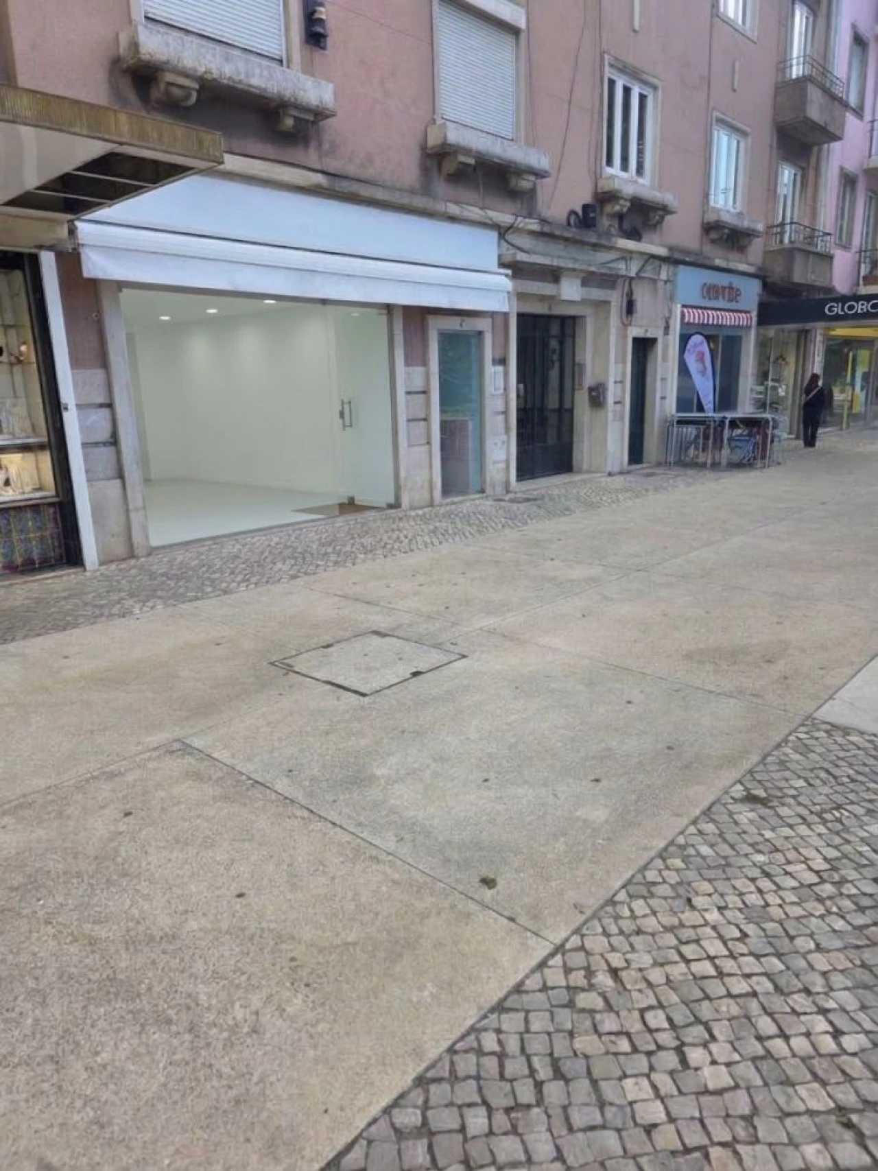 Loja para Arrendamento em Areeiro Foto 5