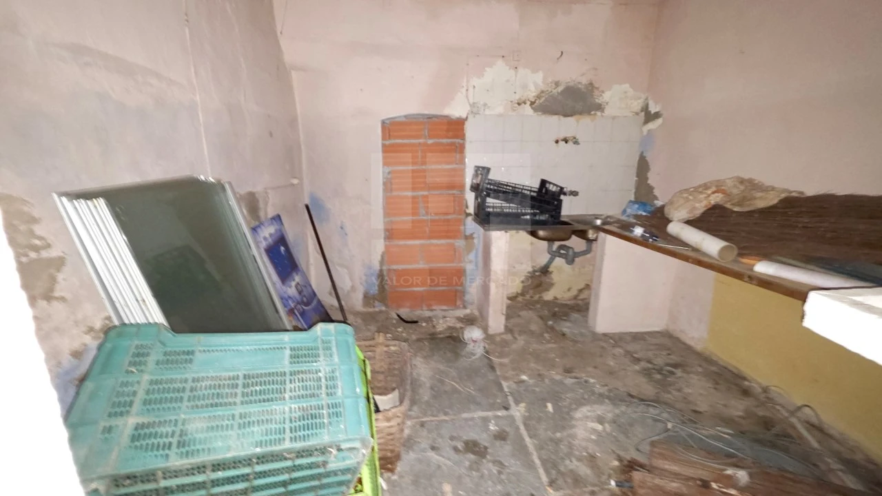 Prédio para Venda em Terrugem e Vila Boim Foto 13