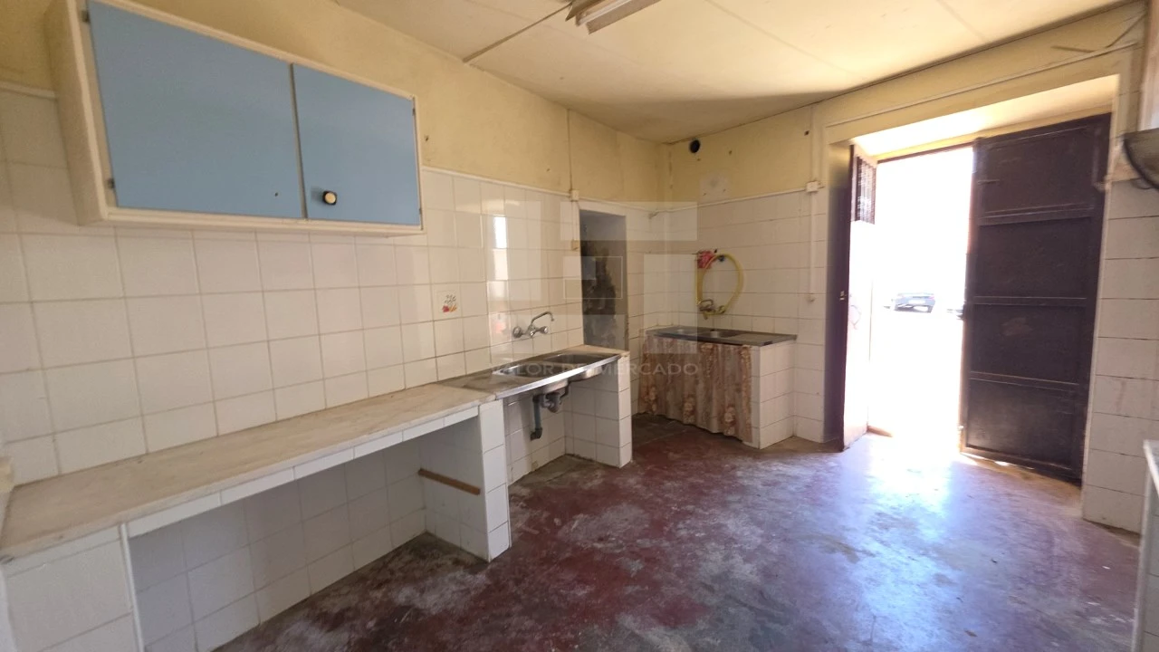 Prédio para Venda em Terrugem e Vila Boim Foto 20