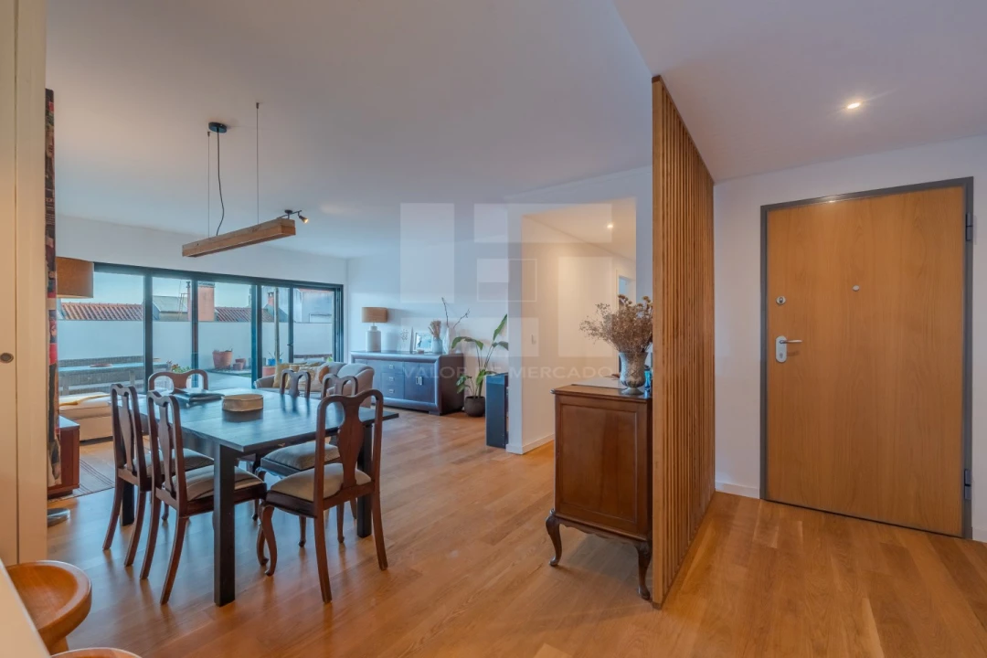 Apartamento T2 para Venda em Algés, Linda-A-Velha e Cruz Quebrada-Dafundo Foto 10