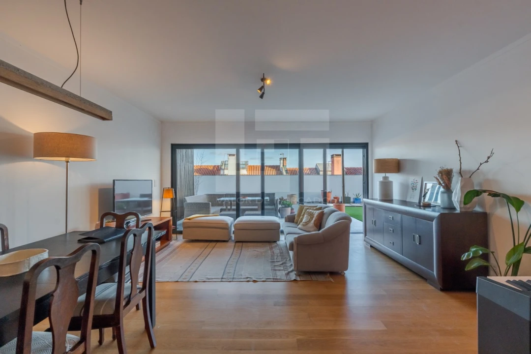 Apartamento T2 para Venda em Algés, Linda-A-Velha e Cruz Quebrada-Dafundo Foto 11