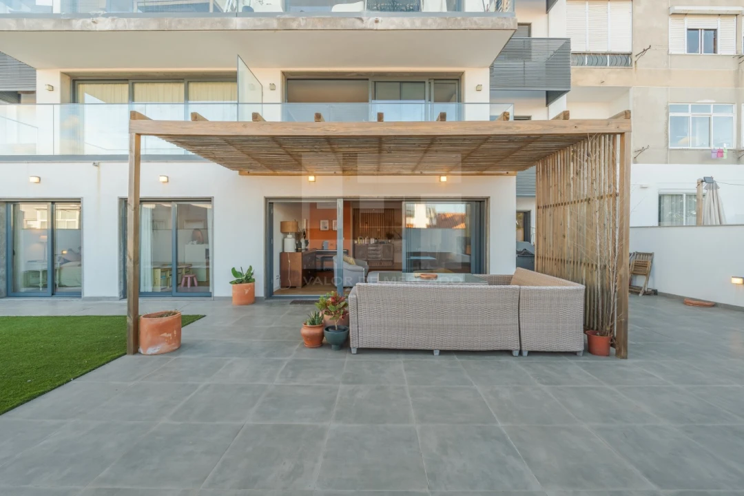 Apartamento T2 para Venda em Algés, Linda-A-Velha e Cruz Quebrada-Dafundo Foto 30