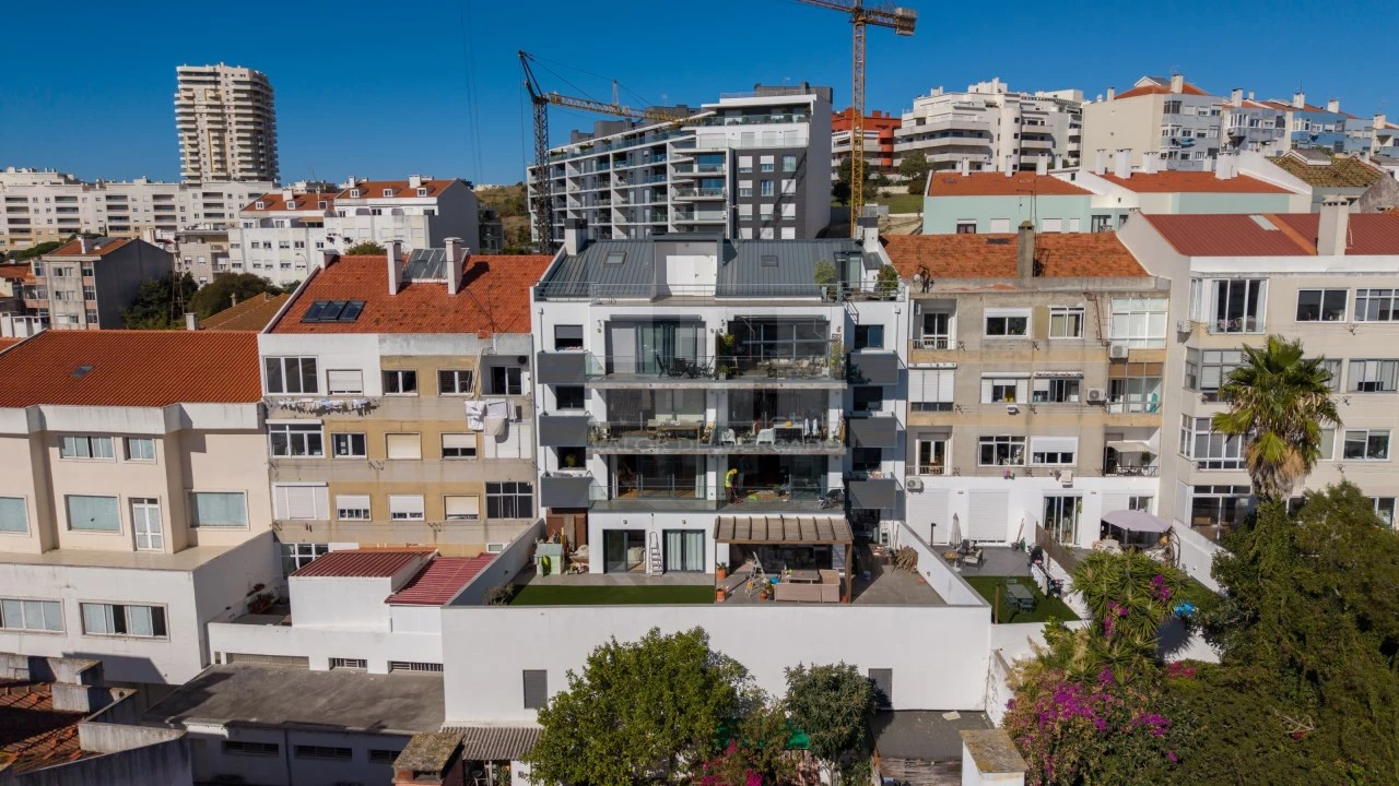 Apartamento T2 para Venda em Algés, Linda-A-Velha e Cruz Quebrada-Dafundo Foto 34