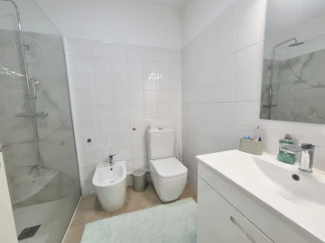 Apartamento T3 para Venda em Azurara
