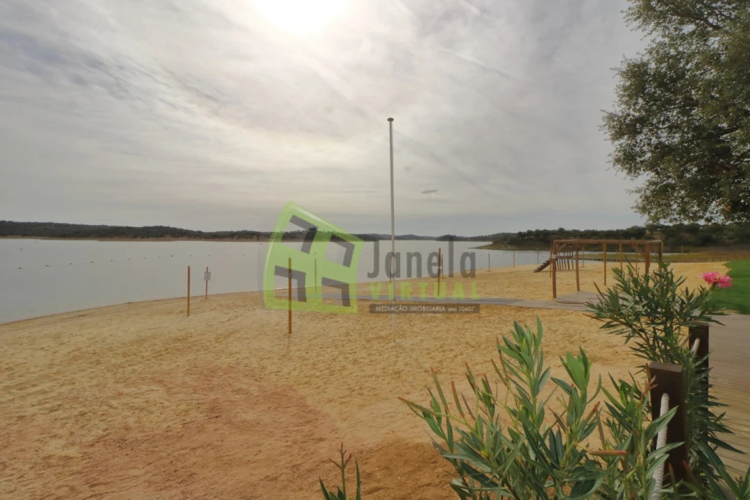 Moradia T4 para Venda em Capelins (Santo Antonio) Foto 44