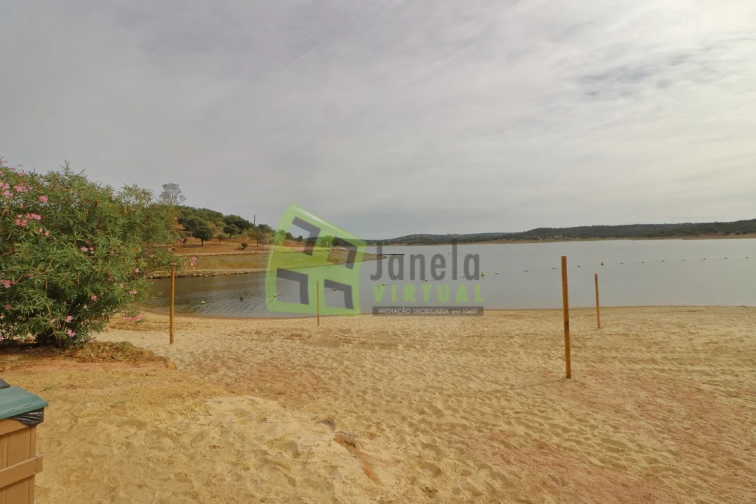 Moradia T4 para Venda em Capelins (Santo Antonio) Foto 45