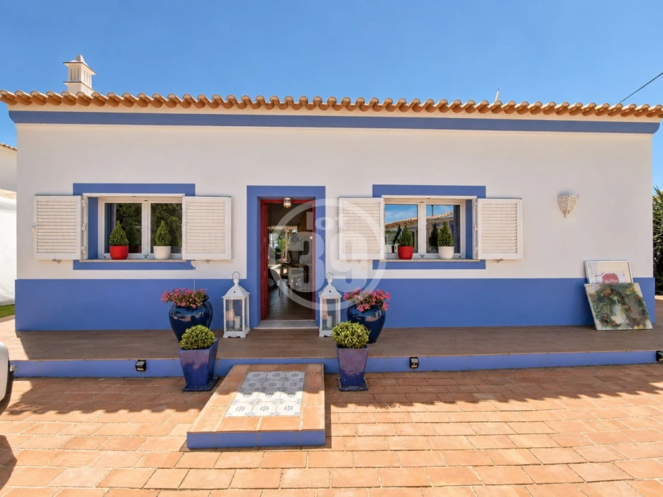 Moradia T4 para Venda em Albufeira e Olhos de Água Foto 4