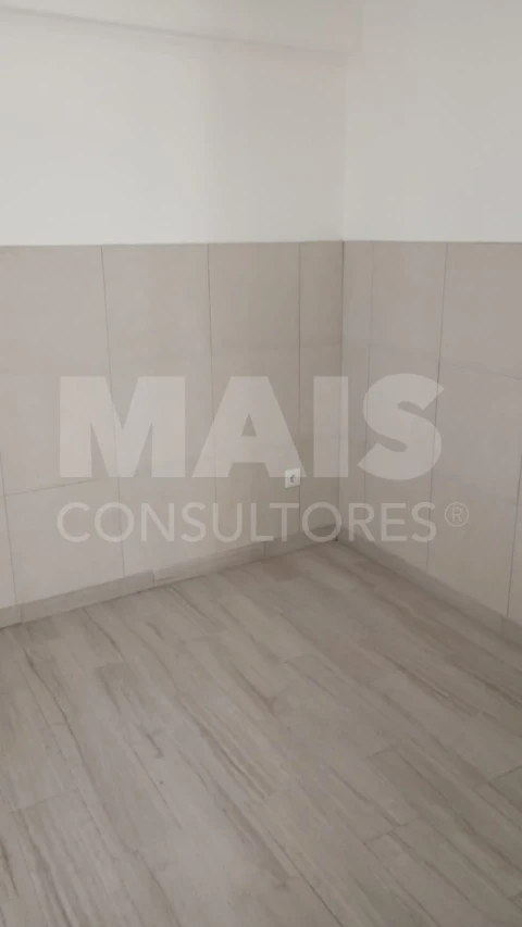 Moradia T1 para Venda em Nossa Senhora do Pópulo, Coto e São Gregório