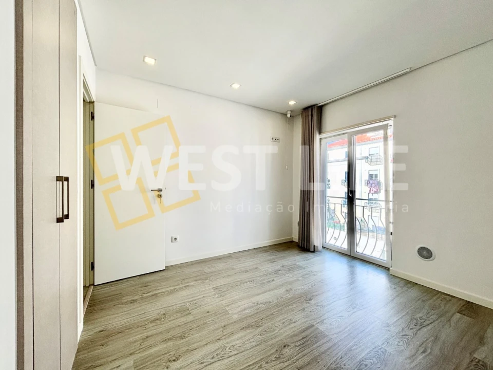 Apartamento T2 para Venda em Mafra Foto 16