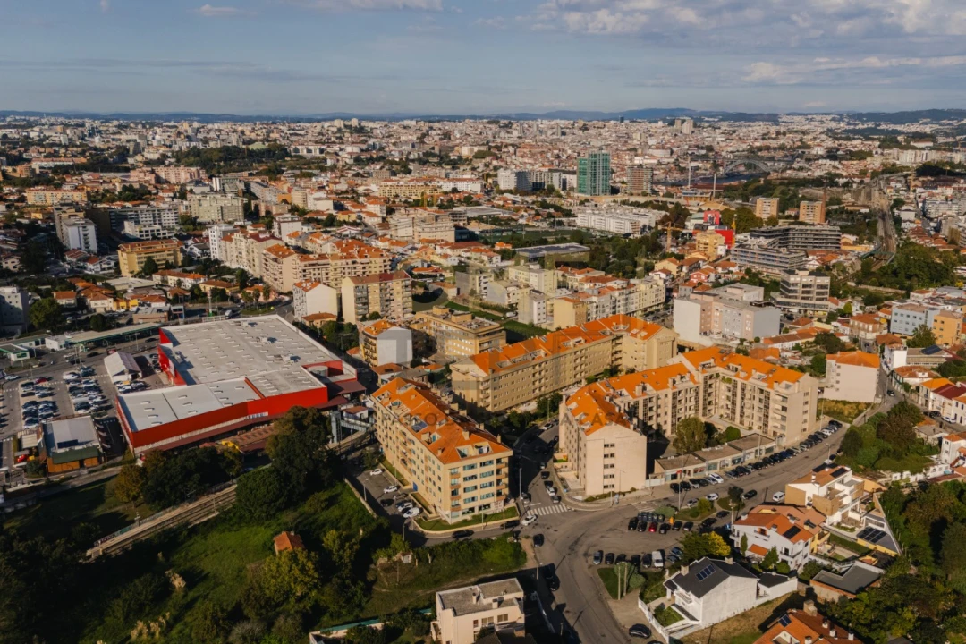 Apartamento T1 para Venda em Santa Marinha e São Pedro da Afurada Foto 14