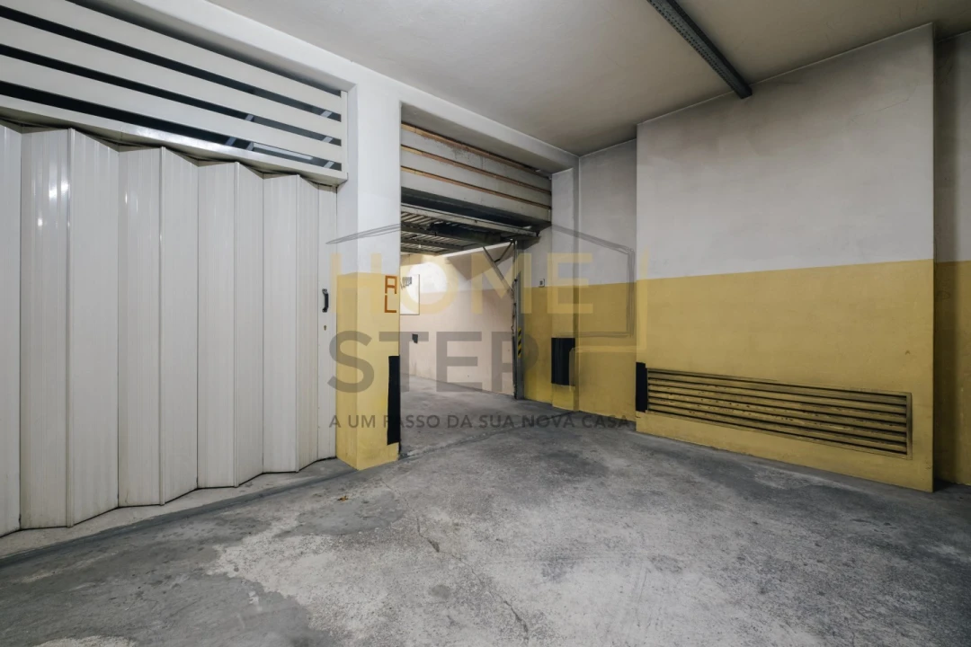 Apartamento T1 para Venda em Santa Marinha e São Pedro da Afurada Foto 11
