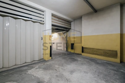 Apartamento T1 para Venda em Santa Marinha e São Pedro da Afurada