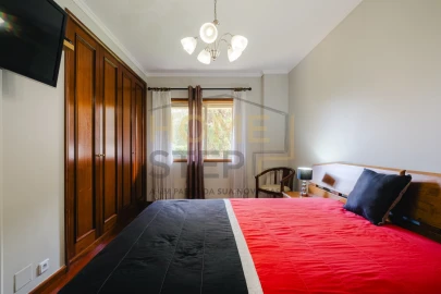 Apartamento T1 para Venda em Santa Marinha e São Pedro da Afurada