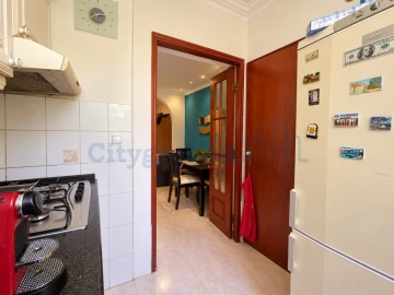 Apartamento T1 para Venda em Penha de França